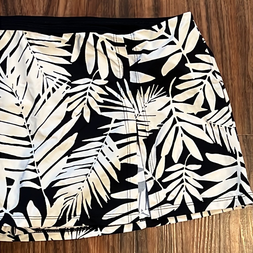 Bleu Rod Beattie Urban Oasis Skirted Hipster - Picture 8 of 15